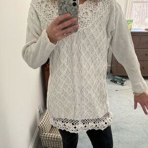 Vintage cable Knit white floral tunic Sweater